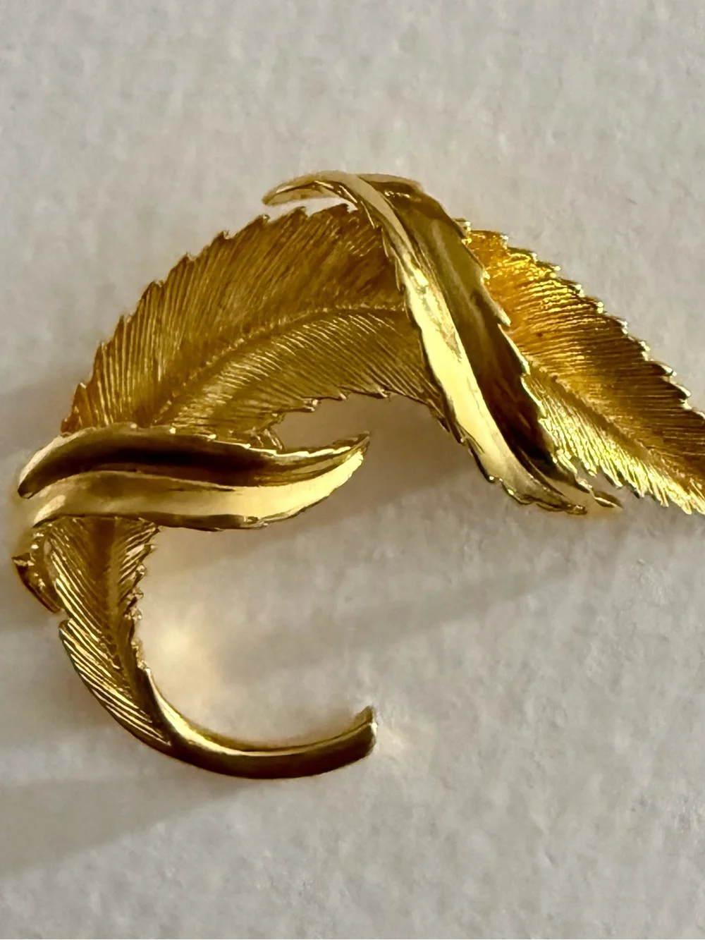 Vintage Monet Gold Leaf Brooch/Pin – Textured Gold Tone – 2 Inch